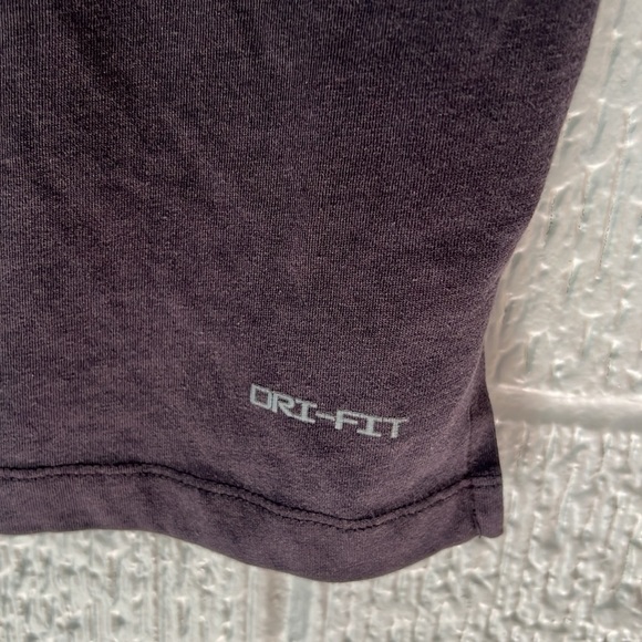 Jordan Brand Men’s Logo Tee Distressed Look Black Size Small - Picture 7 of 9